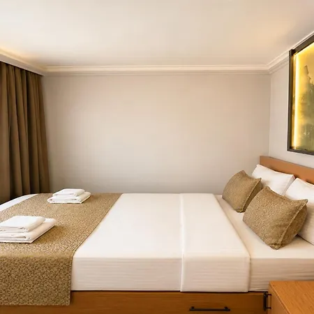 Dr-manouchehr House * Estambul