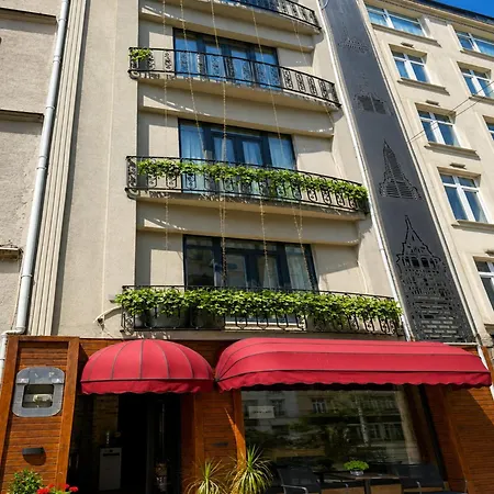 Apartmán Dr-Manouchehr House Hotel *